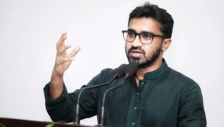 সরকার বিদেশি শক্তির কাছে মাথা নত করবে না: রাশেদ খাঁন